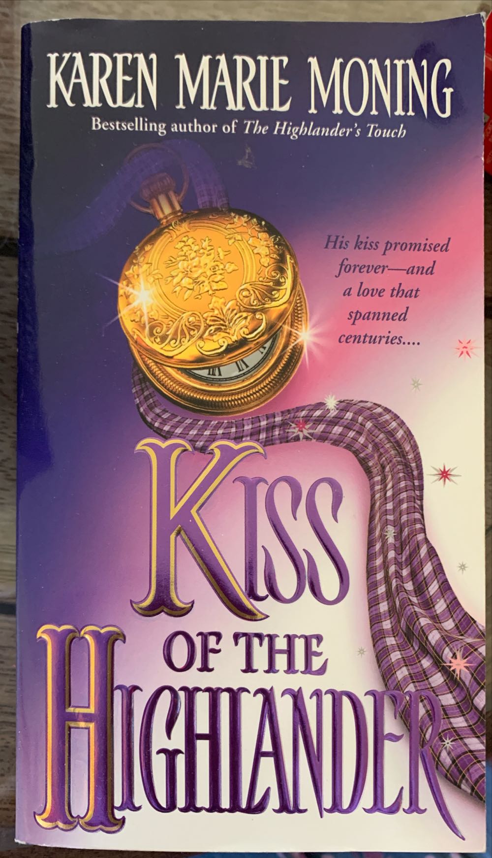Kiss of the Highlander - Karen Marie Moning (Dell - Paperback) book collectible [Barcode 9780440236559] - Main Image 3
