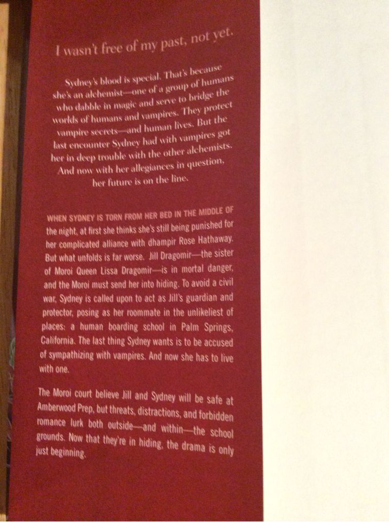 Bloodlines - Richelle Mead (Razorbill - Hardcover) book collectible [Barcode 9781595143174] - Main Image 2