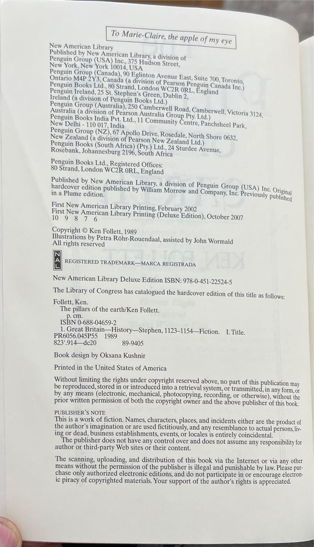 The Pillars of the Earth - Ken Follett (New American Library - Trade Paperback) book collectible [Barcode 9780451225245] - Main Image 3