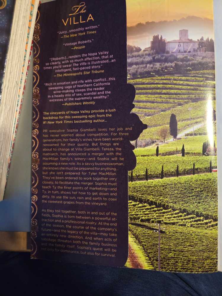 The Villa - Nora Roberts (A Berkley Book - Paperback) book collectible [Barcode 9780425223871] - Main Image 3