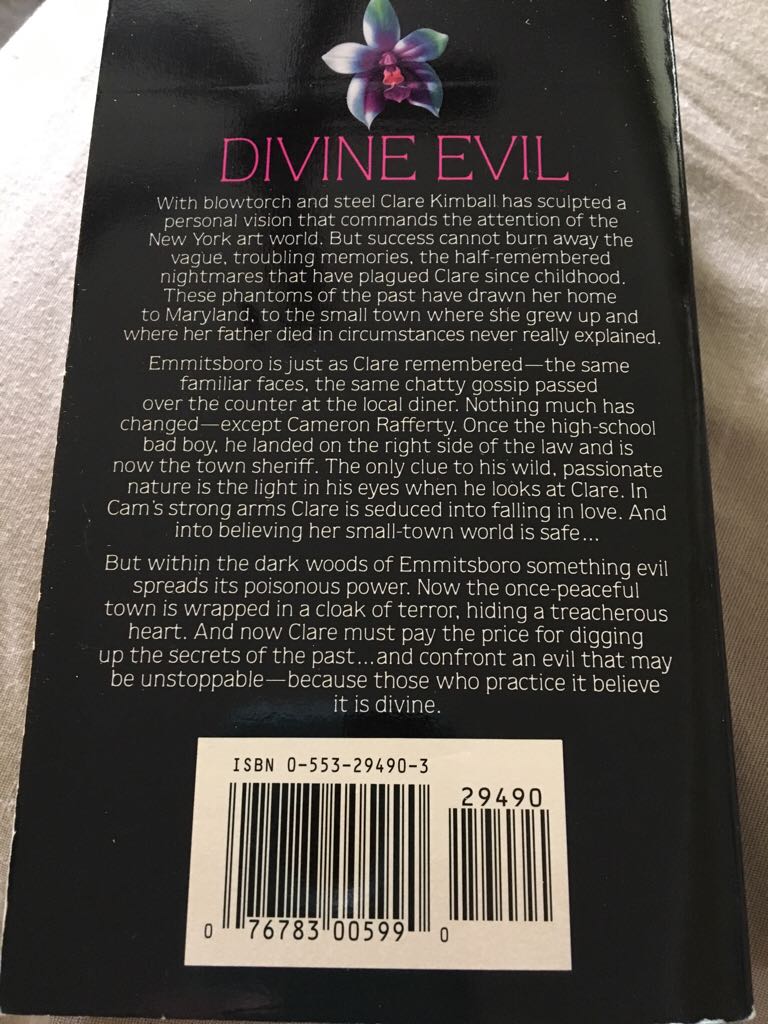 Divine Evil - Nora Roberts (Bantam Books - Paperback) book collectible [Barcode 9780553294903] - Main Image 2
