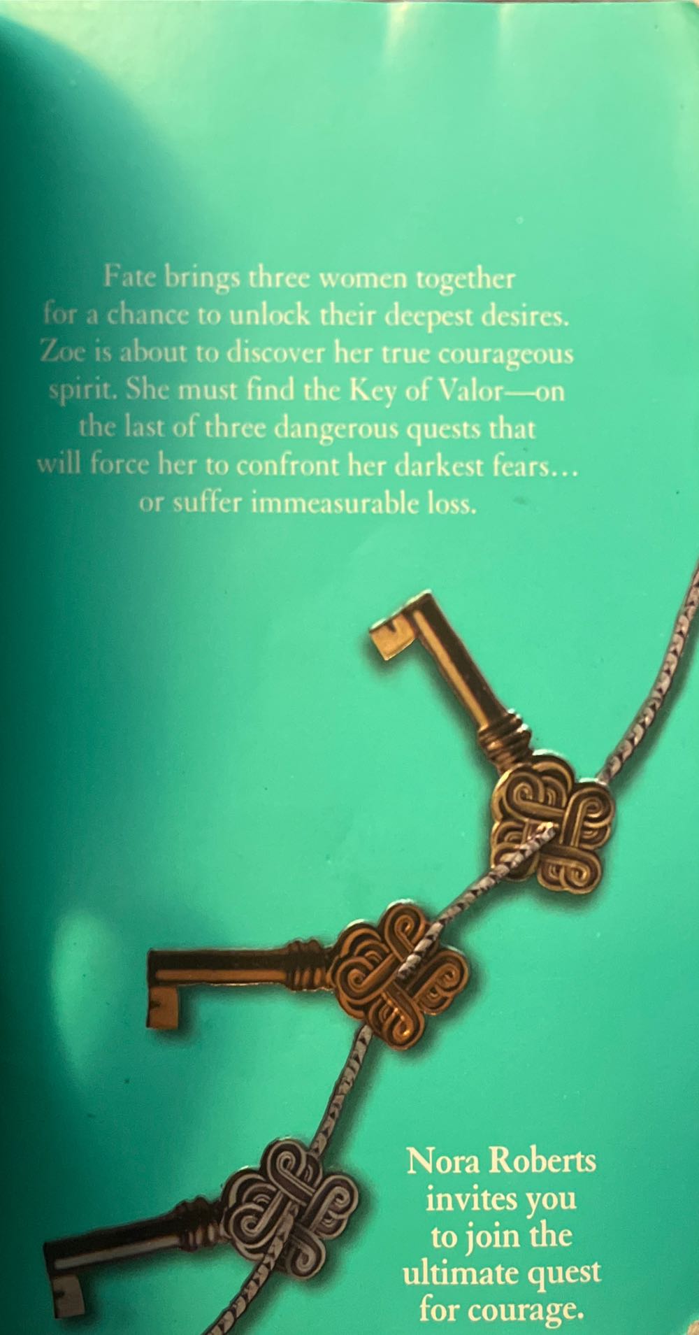 Key of Valor - Nora Roberts (Penguin - Paperback) book collectible [Barcode 9780515136531] - Main Image 4