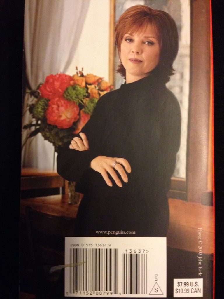 Key Of Knowledge - Nora Roberts (. - Paperback) book collectible [Barcode 9780515136371] - Main Image 2