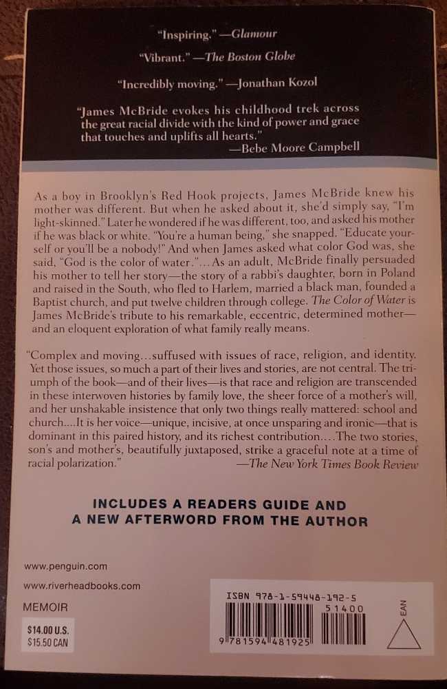 Color of Water: A Black Man’s Tribute to His White Mother, The - James McBride (Riverhead Trade - Paperback) book collectible [Barcode 9781594481925] - Main Image 2