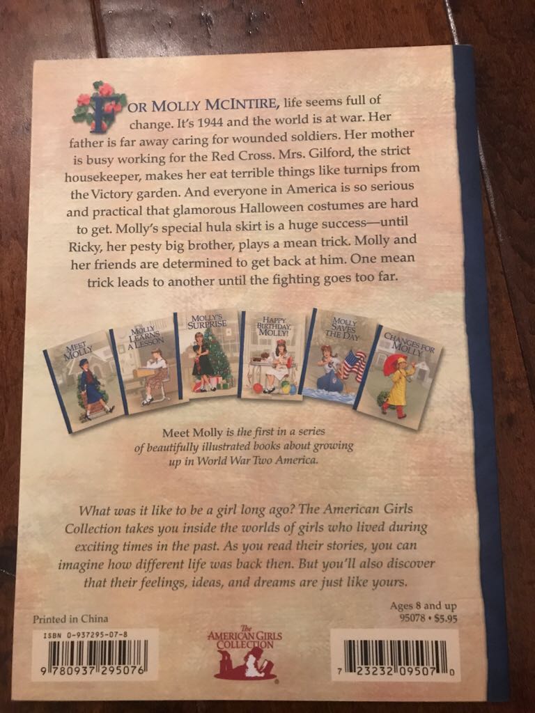 Meet Molly - Valerie Tripp book collectible - Main Image 2