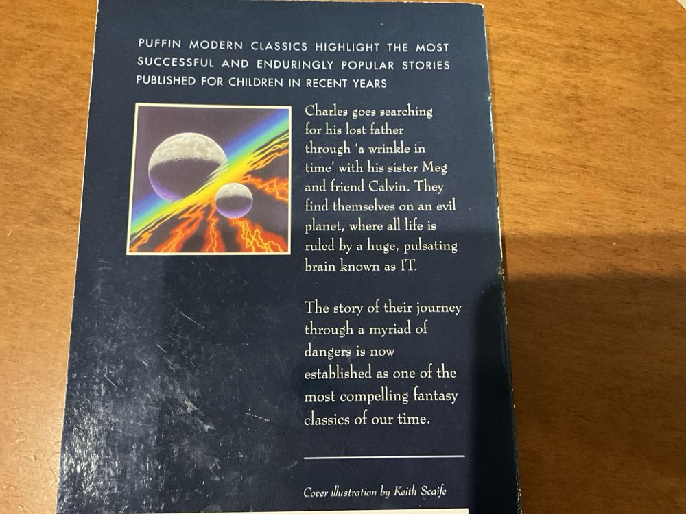Wrinkle In Time, A - Madeleine L’Engle (Puffin Modern Classics - Paperback) book collectible [Barcode 9780140372311] - Main Image 2