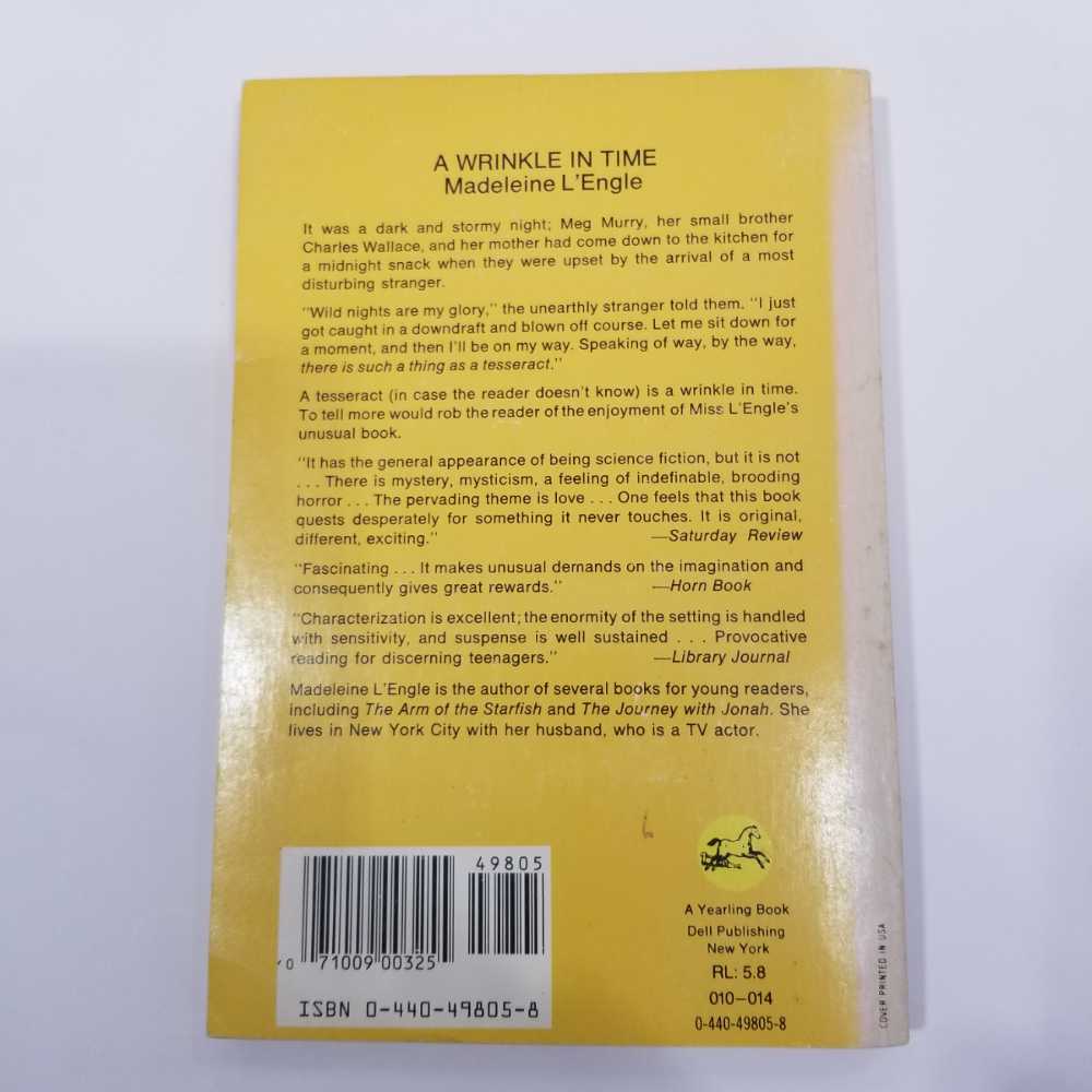 A Wrinkle In Time - Madeleine L’Engle (Yearling Books - Paperback) book collectible [Barcode 9780440498056] - Main Image 3