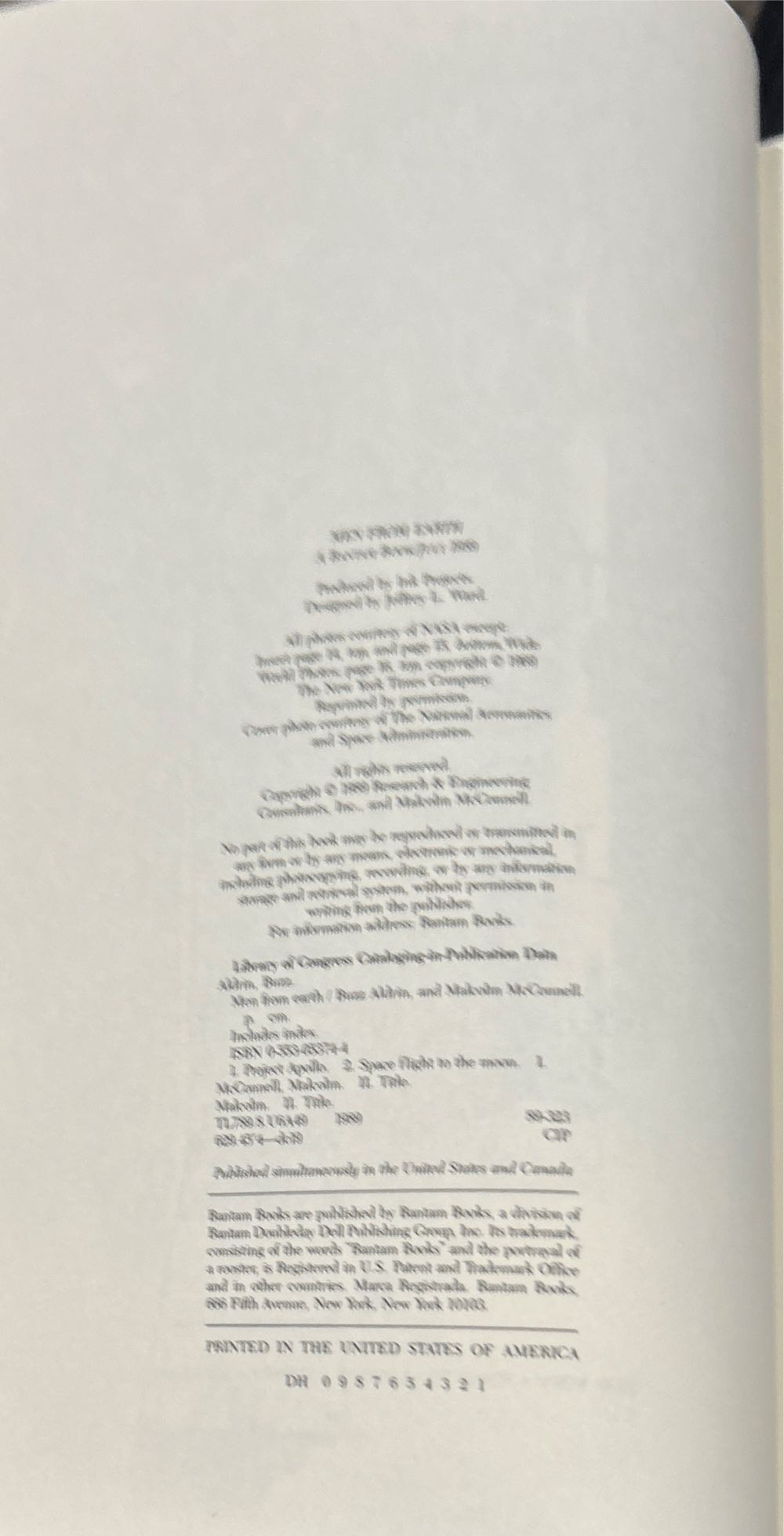 Men From Earth - Buzz Aldrin (Bantam Books - Hardcover) book collectible [Barcode 9780553053746] - Main Image 2