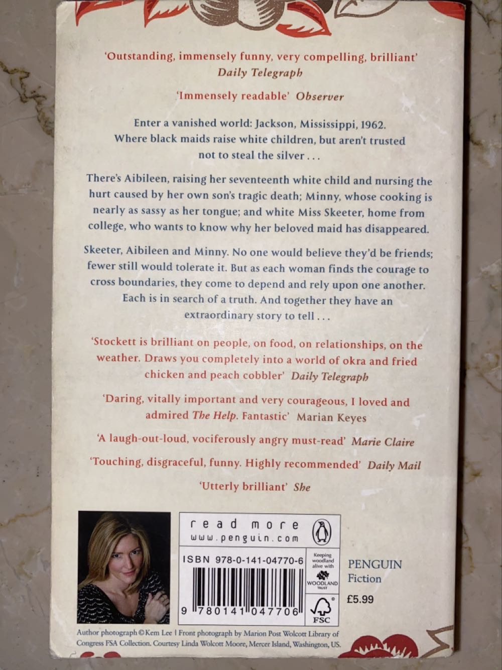 The Help - Kathryn Stockett (A Penguin Book - Paperback) book collectible [Barcode 9780141047706] - Main Image 2