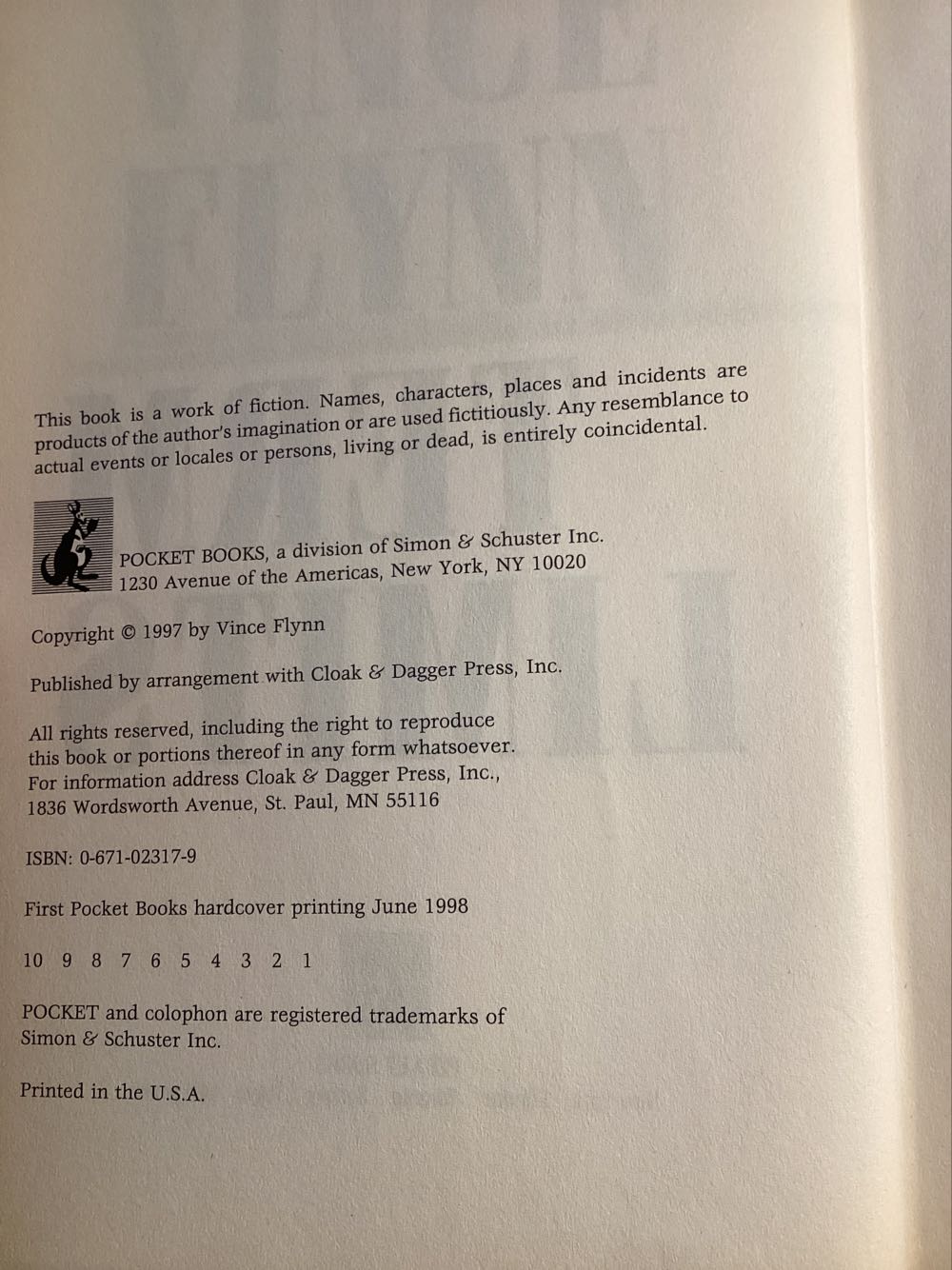 Term Limits - Vince Flynn (Atria Books - Hardcover) book collectible [Barcode 9780671023171] - Main Image 2