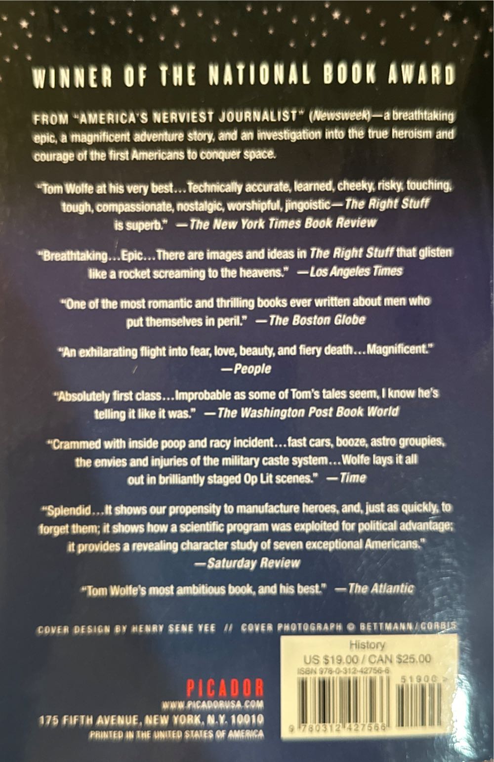 The Right Stuff - Tom Wolfe (Picador USA - Paperback) book collectible [Barcode 9780312427566] - Main Image 2