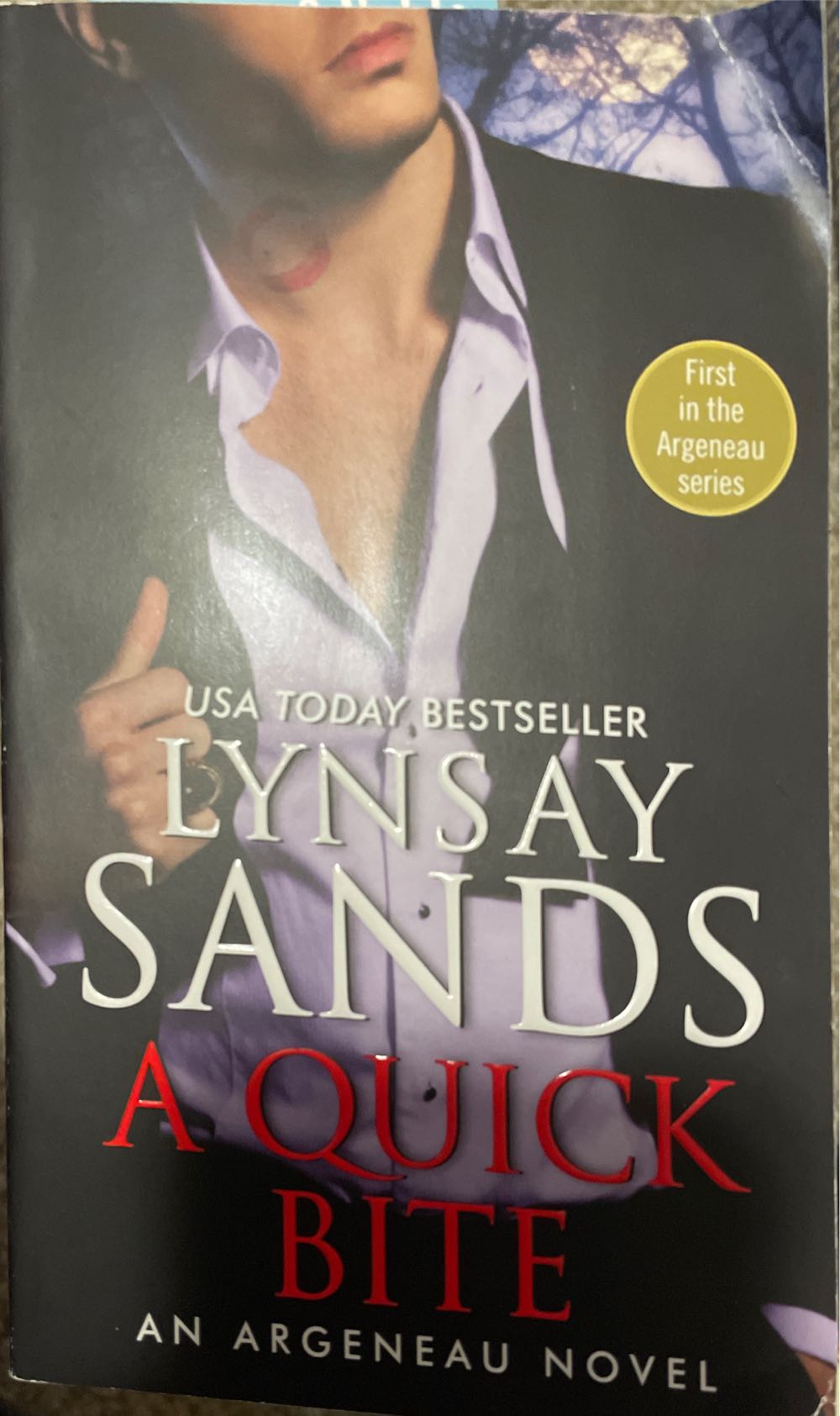 A Quick Bite - Lynsay Sands (Avon Books - Paperback) book collectible [Barcode 9780060773755] - Main Image 2