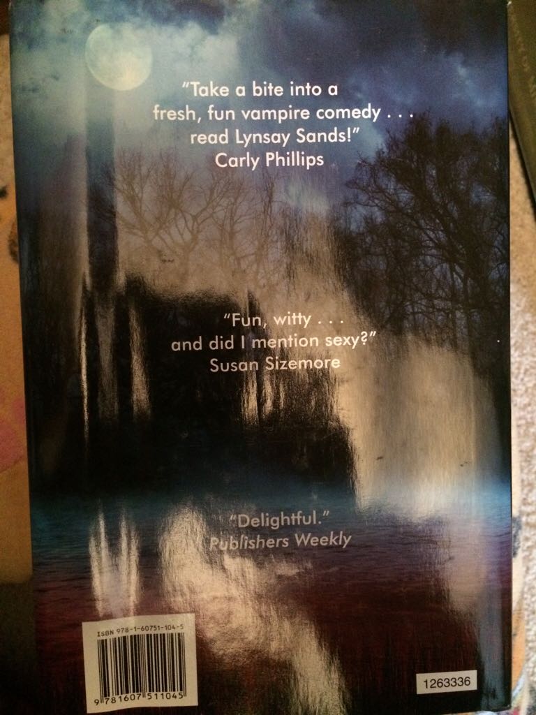 Lynsay Sands: Argeneau #10 The Rogue Hunter - Lynsay Sands (Avon - Hardcover) book collectible [Barcode 9781607511045] - Main Image 2