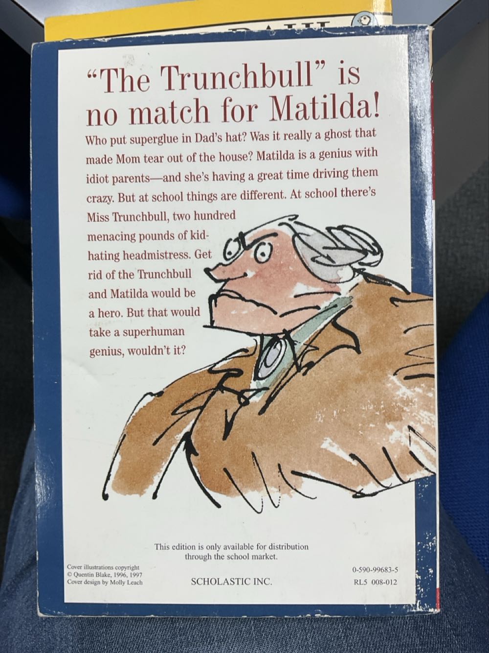 Matilda - Roald Dahl (Puffin Books - Paperback) book collectible [Barcode 9780140342949] - Main Image 4
