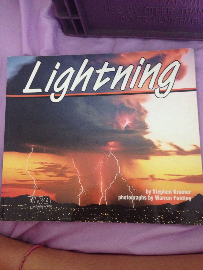Lightning book collectible - Main Image 1