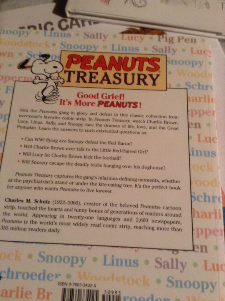 Peanuts Treasury - Charles M. Schulz (Holt, Rinehart and Winston of Canada - Hardcover) book collectible [Barcode 9780760734025] - Main Image 2