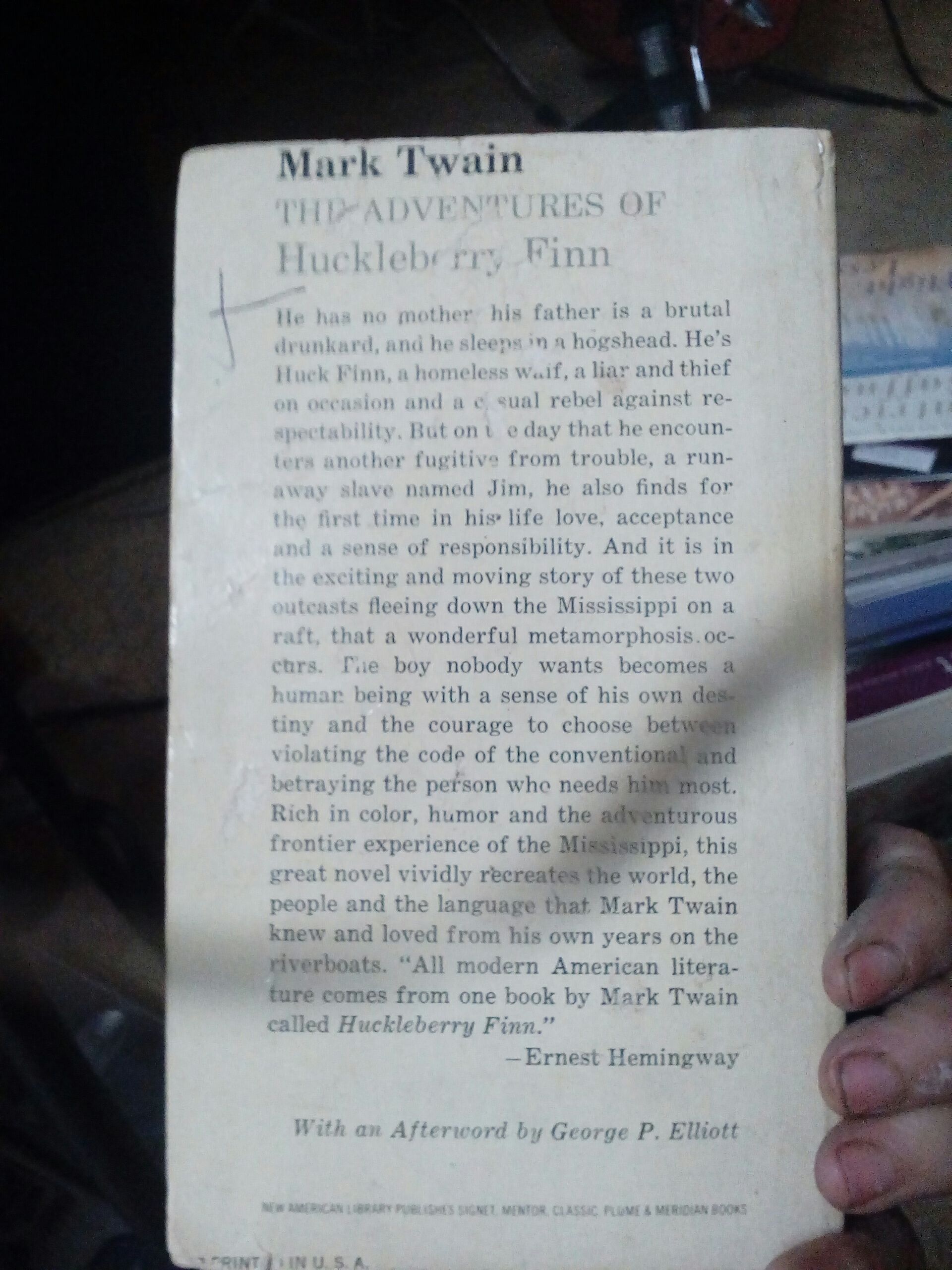 Adventures Of Huckleberry Finn, The - Mark Twain (Signet Classics - Paperback) book collectible [Barcode 9780451513175] - Main Image 2