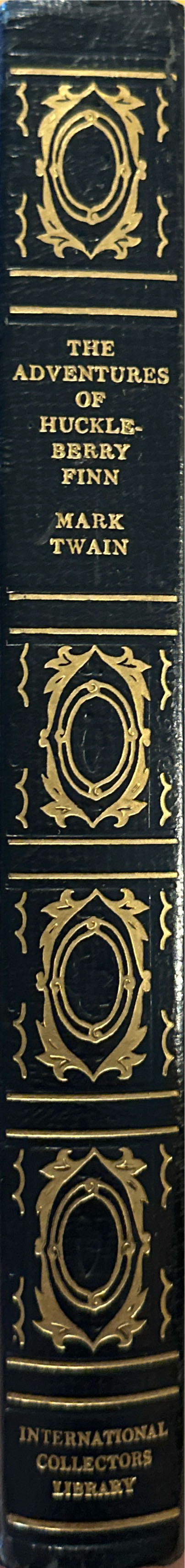 The Adventures Of Huckleberry Finn - Mark Twain (International Collectors Library - Hardcover) book collectible - Main Image 2