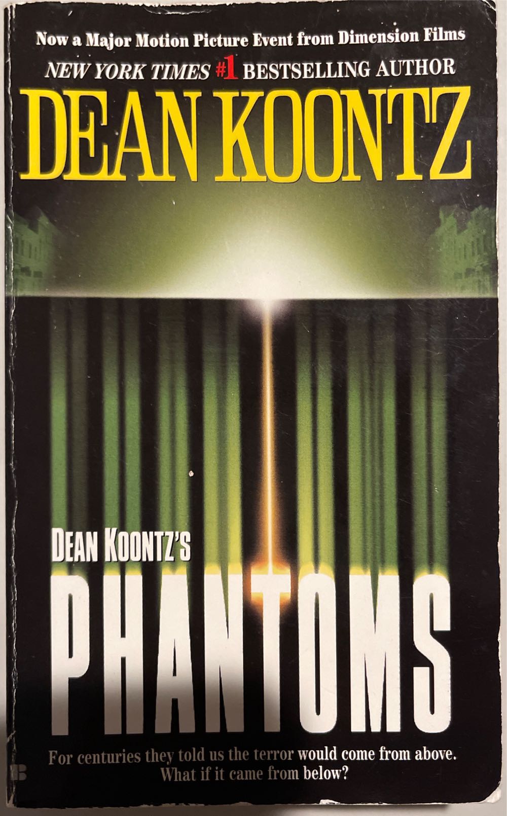 Phantoms - Dean Koontz (Berkley - Paperback) book collectible [Barcode 9780425162026] - Main Image 3