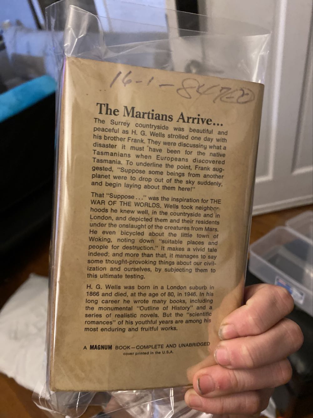 The War Of The Worlds - Wells, H.G. (Magnum Books - Paperback) book collectible - Main Image 3