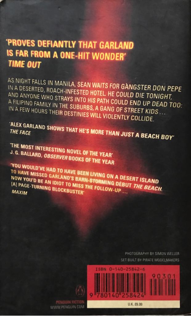 The Tesseract - Alex Garland (Penguin Books - Paperback) book collectible [Barcode 9780140258424] - Main Image 2