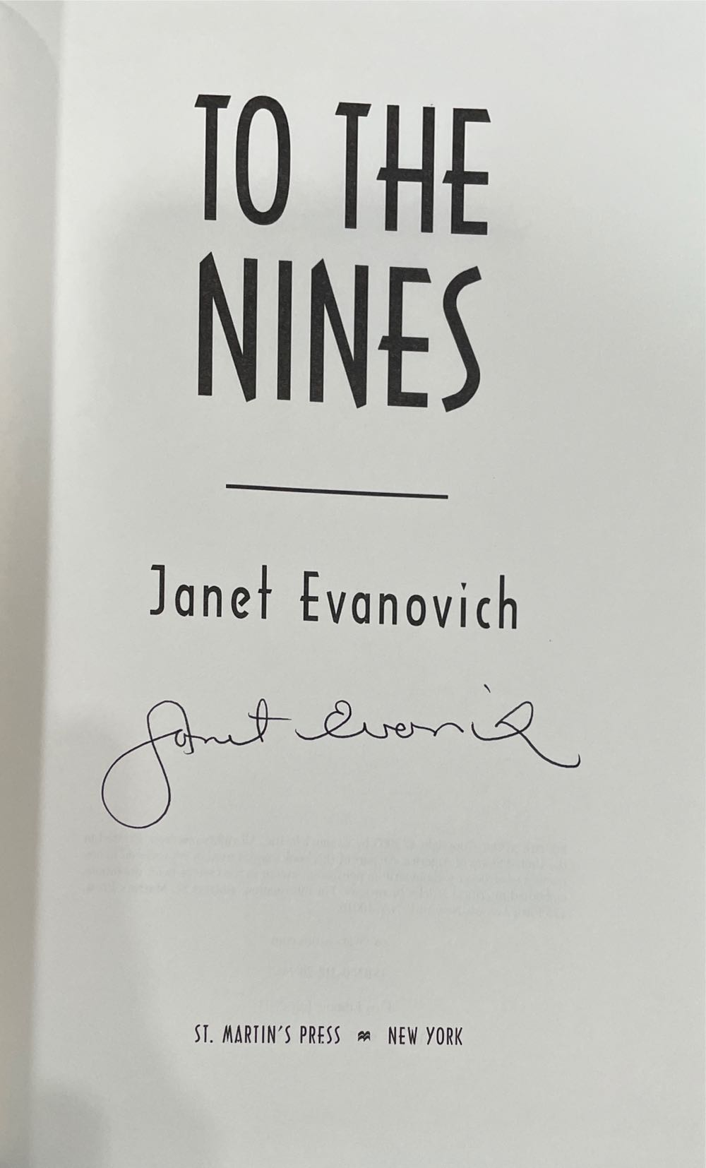 To The Nines - Janet Evanovich (St. Martin Press - Hardcover) book collectible [Barcode 9780312265861] - Main Image 3