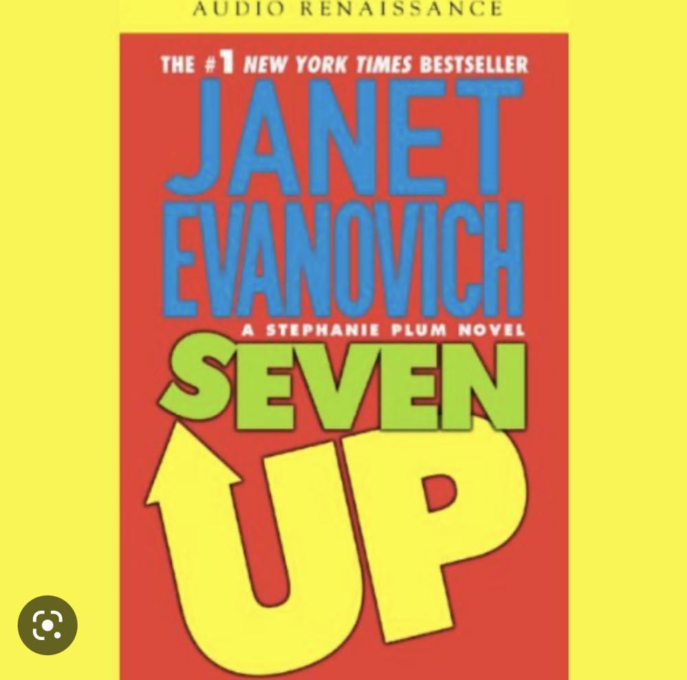 Seven Up - Janet Evanovich (St. Martins Press - Hardcover) book collectible [Barcode 9780312265847] - Main Image 3