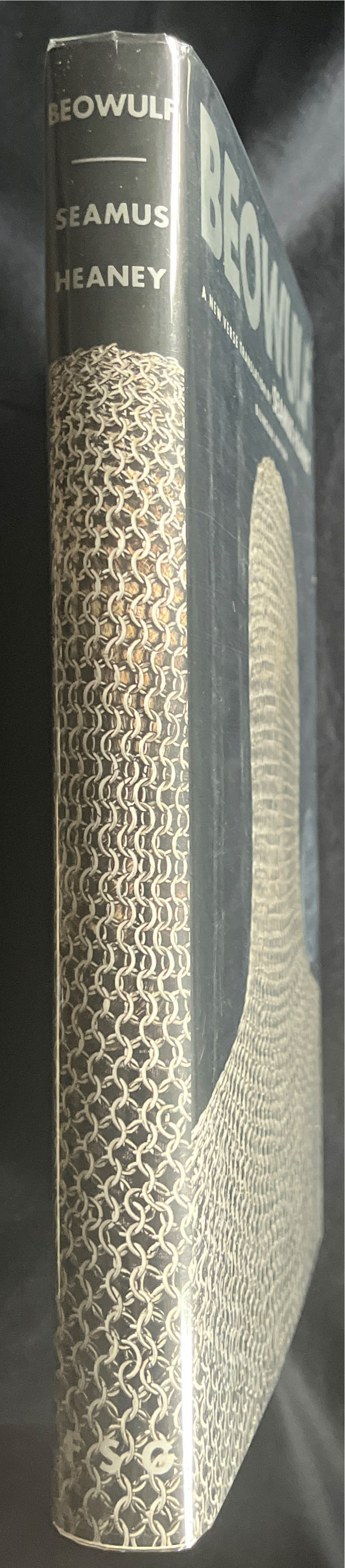 Beowulf: A New Verse Translation - Seamus Heaney (Farrar, Straus & Giroux - Hardcover) book collectible [Barcode 9780374111199] - Main Image 3