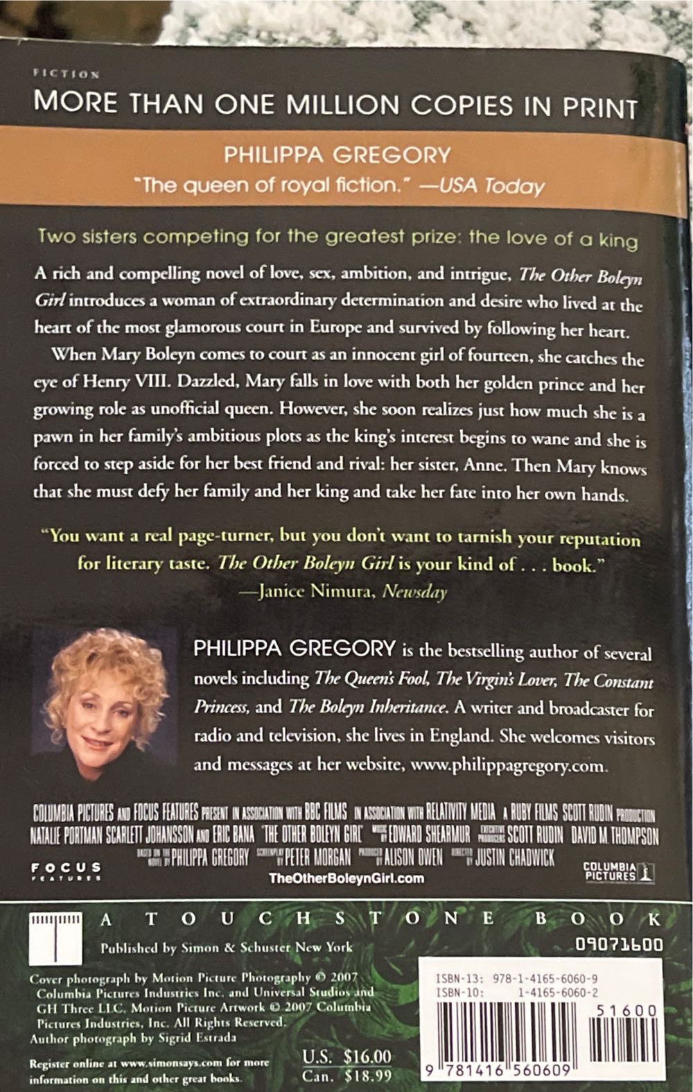 The Other Boleyn Girl - Philippa Gregory (Touchstone - Paperback) book collectible [Barcode 9781416560609] - Main Image 2