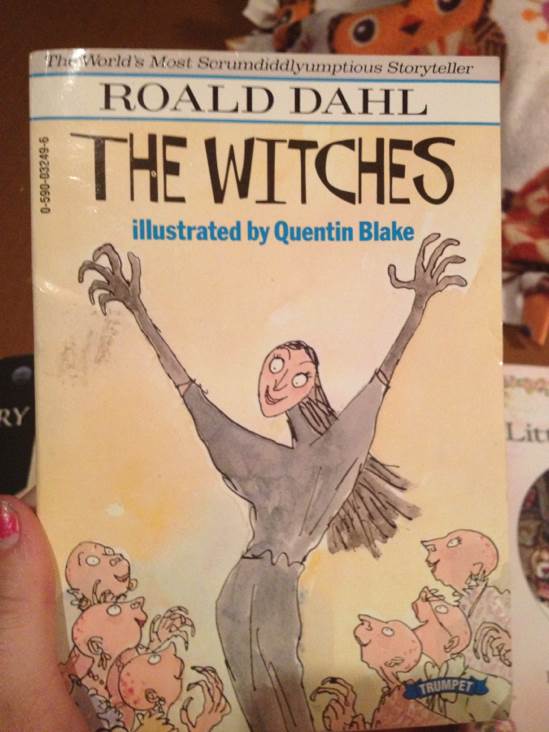The Witches book collectible - Main Image 1
