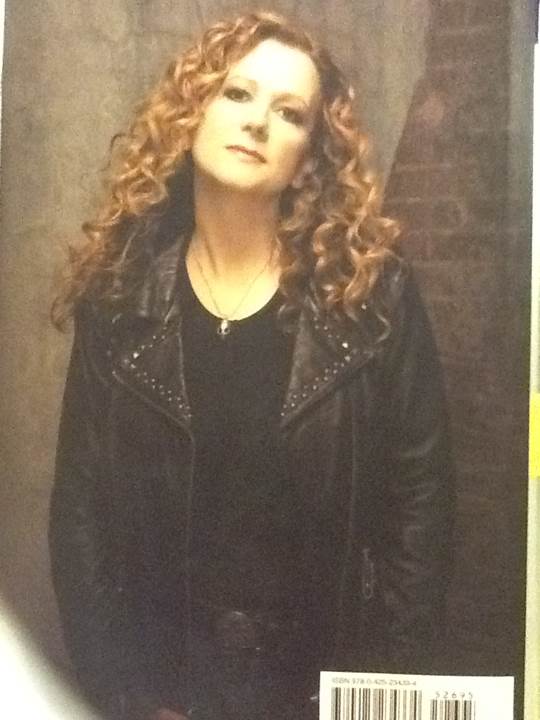 Bullet - Laurell K. Hamilton (Berkley Publishing Group - Hardcover) book collectible [Barcode 9780425234334] - Main Image 2