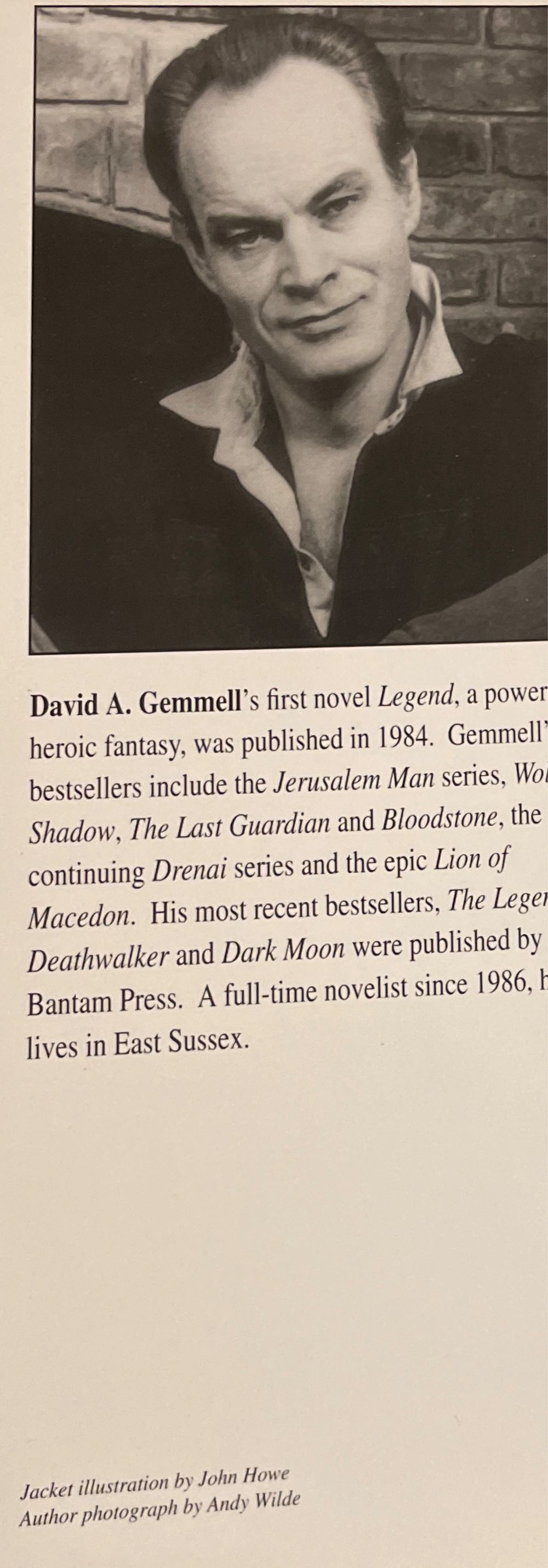 Winter Warriors - David Gemmell (Bantam Press, Limited - Hardcover) book collectible [Barcode 9780593037126] - Main Image 3