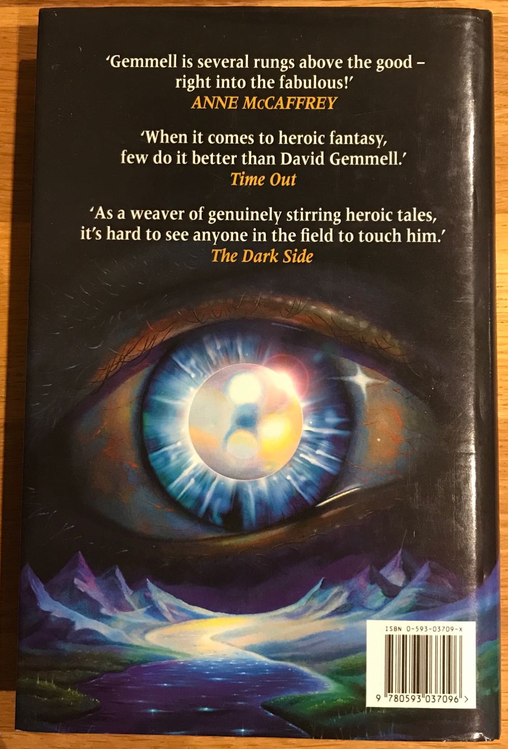 Dark Moon - David Gemmell (Bantam - Hardcover) book collectible [Barcode 9780593037096] - Main Image 3
