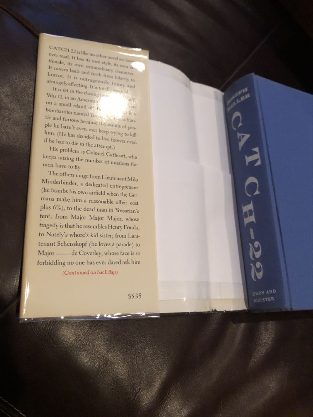 Catch-22 - Joseph Heller (Simon & Schuster - Hardcover) book collectible - Main Image 3