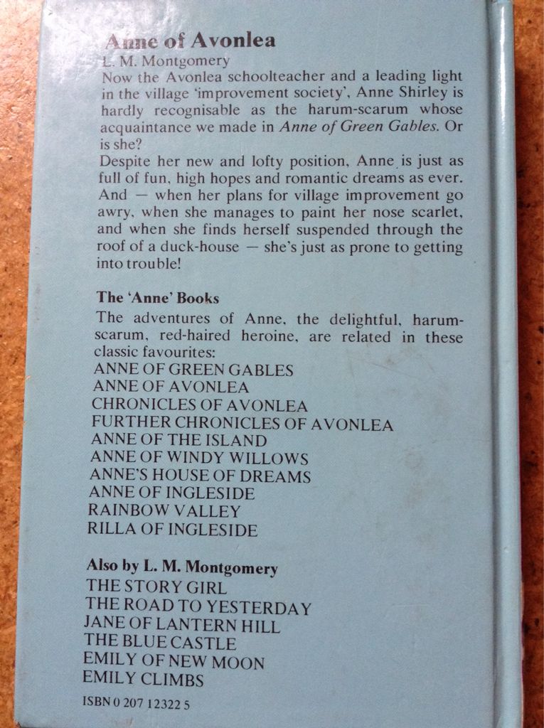 Anne of Avonlea - L. M. Montgomery (Harper Collins) book collectible [Barcode 9780207123221] - Main Image 2