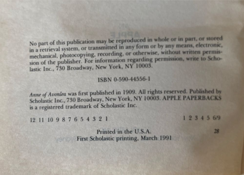 Anne of Avonlea - L. M. Montgomery (Scholastic Paperbacks - Paperback) book collectible [Barcode 9780590445566] - Main Image 3