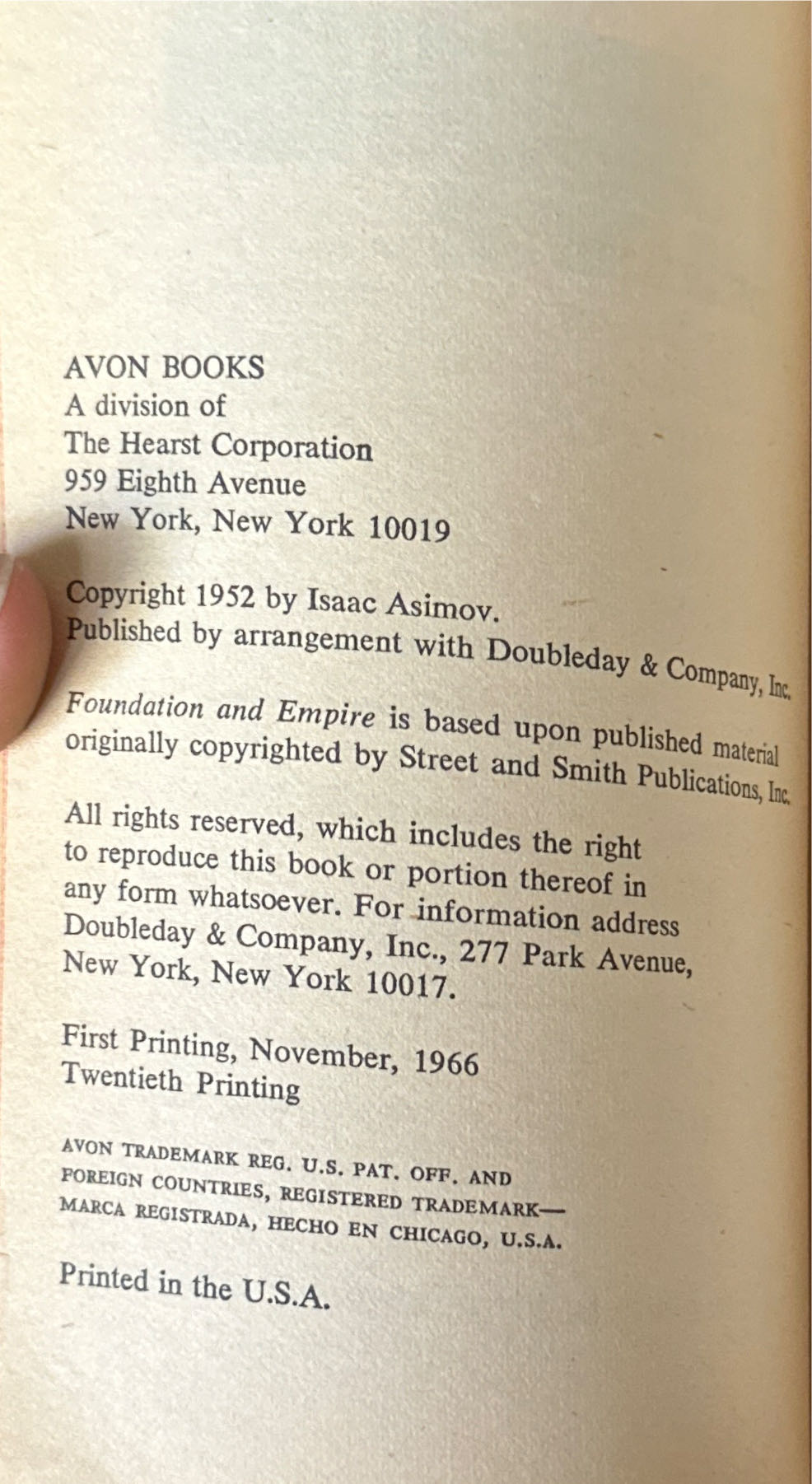 Foundation And Empire - Isaac Asimov (Avon Books - Paperback) book collectible [Barcode 9780380007745] - Main Image 3