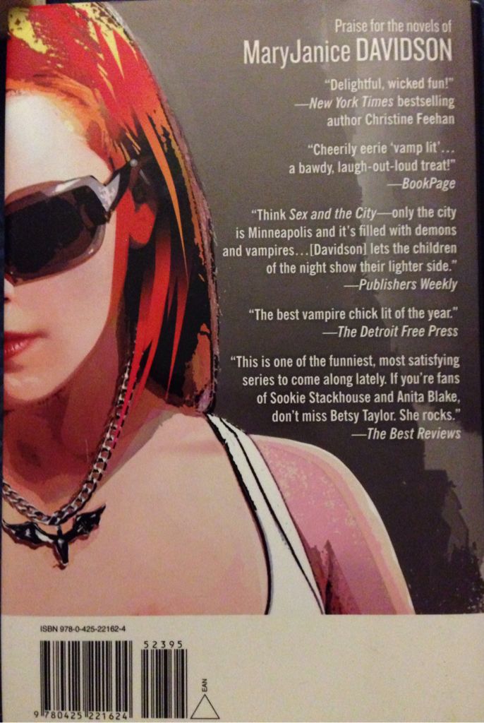 MaryJanice Davidson: Undead #7 Undead And Unworthy - MaryJanice Davidson (Berkley Books - Hardcover) book collectible [Barcode 9780425221624] - Main Image 2