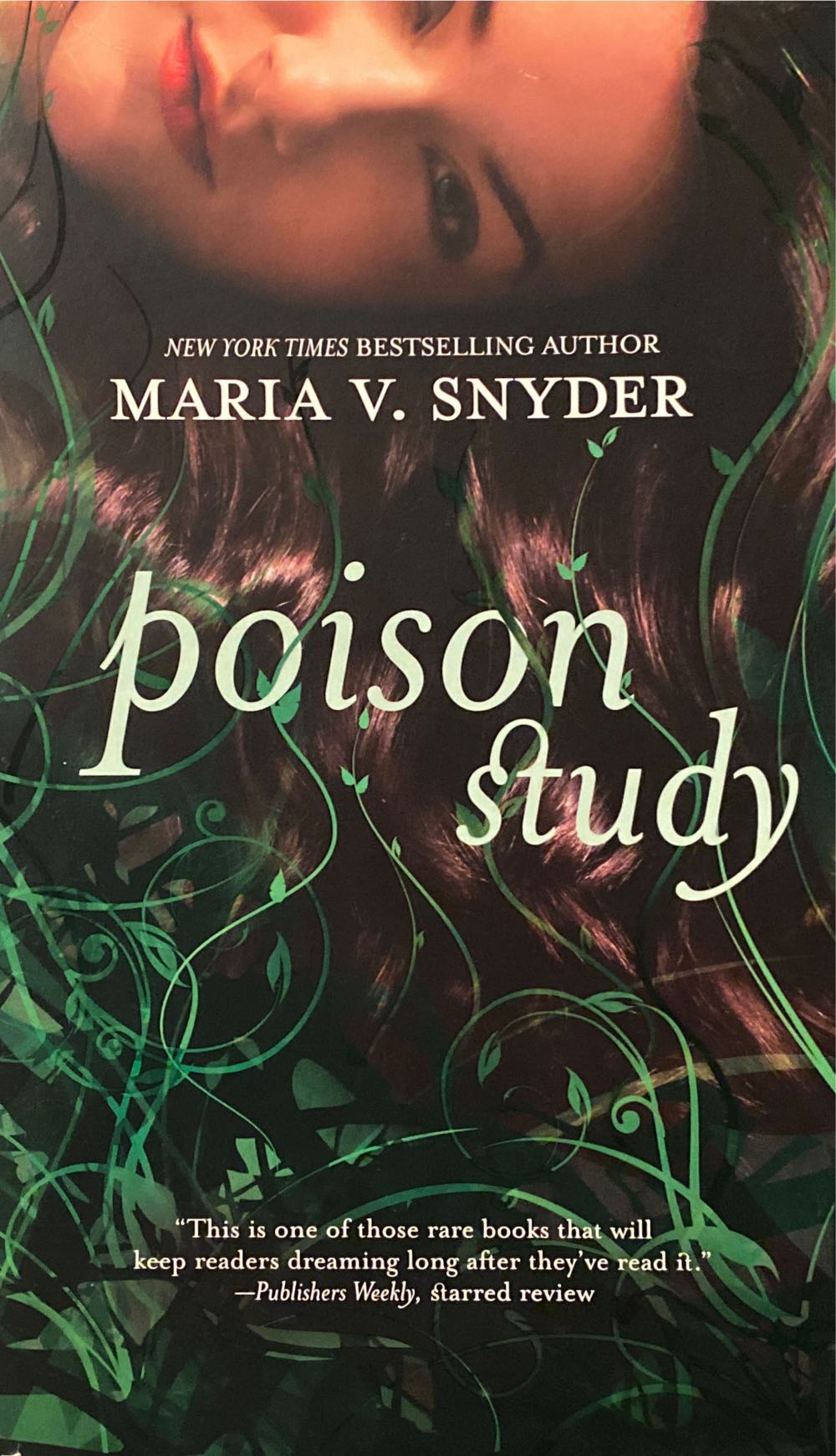 Poison Study - Maria V. Snyder (Mira - Hardcover) book collectible [Barcode 9780778327110] - Main Image 3