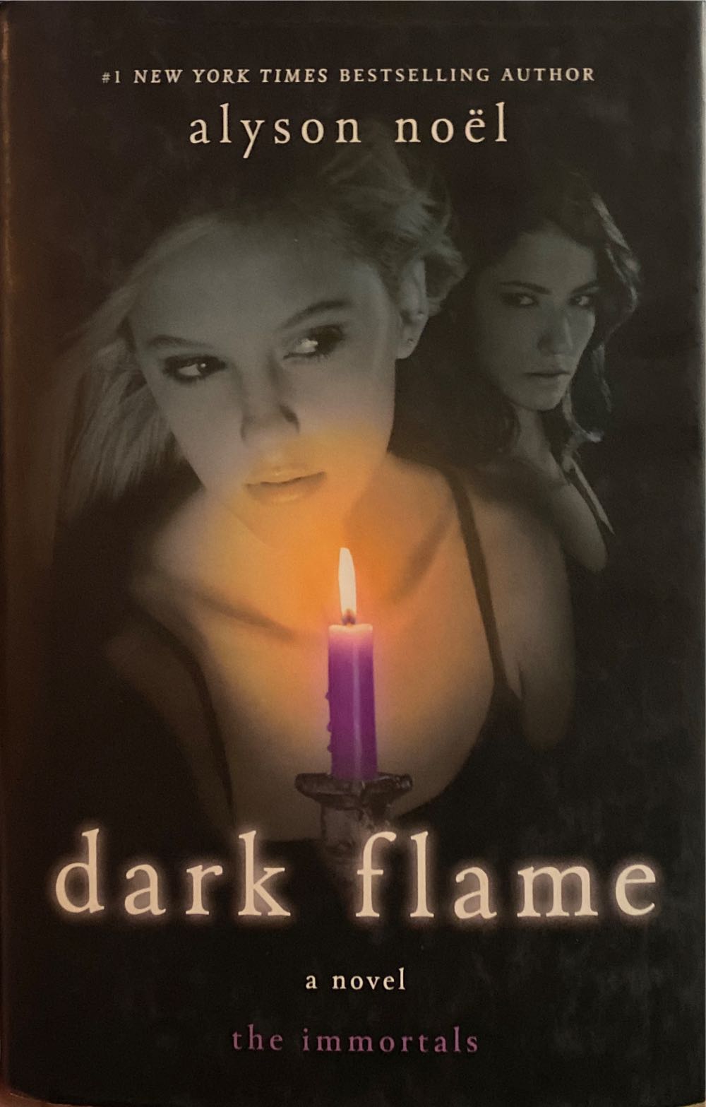 Dark Flame - Alyson Noël (St. Martin’s Griffin - Hardcover) book collectible [Barcode 9780312590970] - Main Image 4