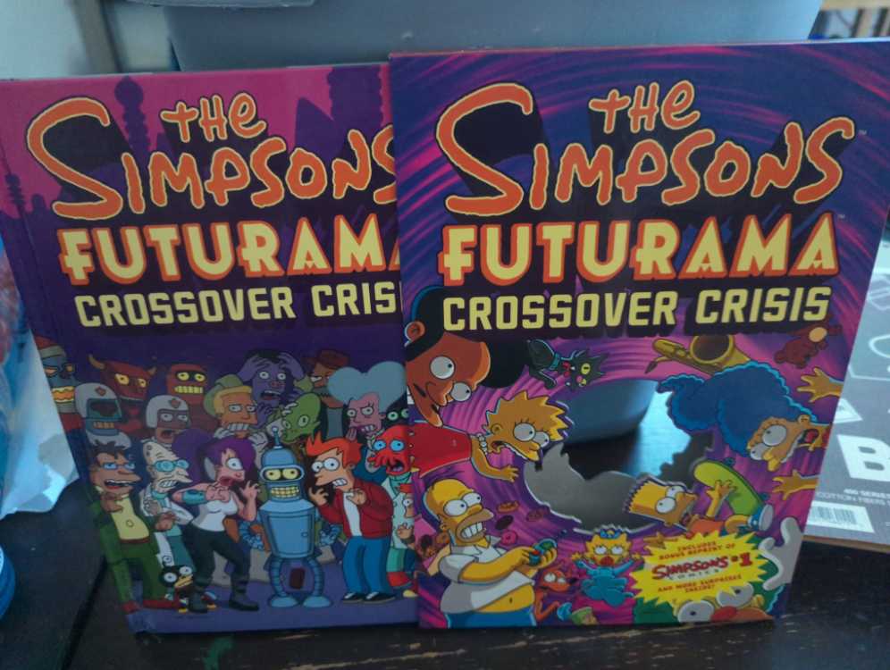 The Simpsons/Futurama Crossover Crisis - Matt Groening (Abrams ComicArts - Hardcover) book collectible [Barcode 9780810988378] - Main Image 4