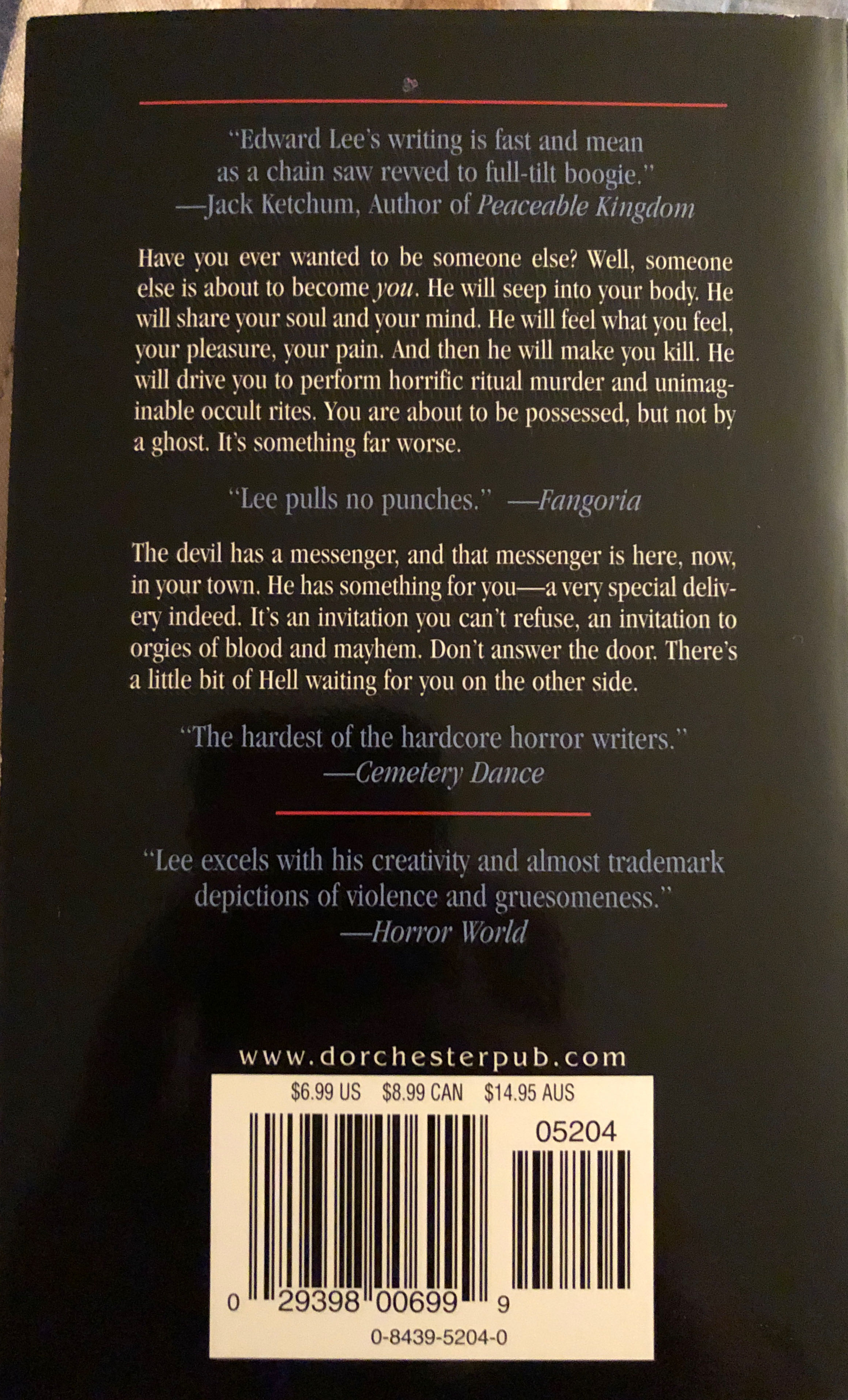 Messenger - Edward Lee (Leisure - Paperback) book collectible [Barcode 9780843952049] - Main Image 2