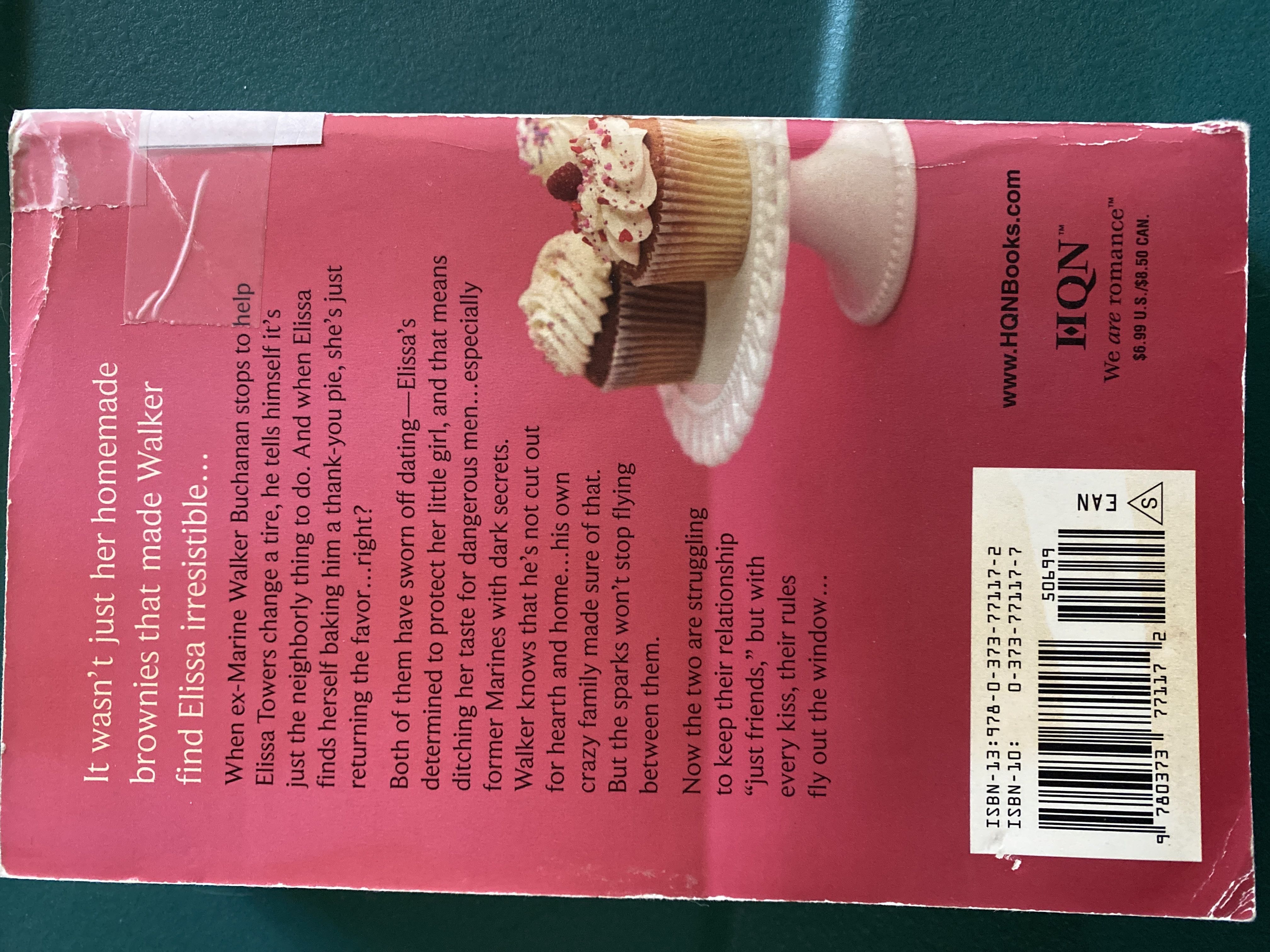 B - Irresistible - Susan Mallery (Harlequin Books S.A - Paperback) book collectible [Barcode 9780373771172] - Main Image 2