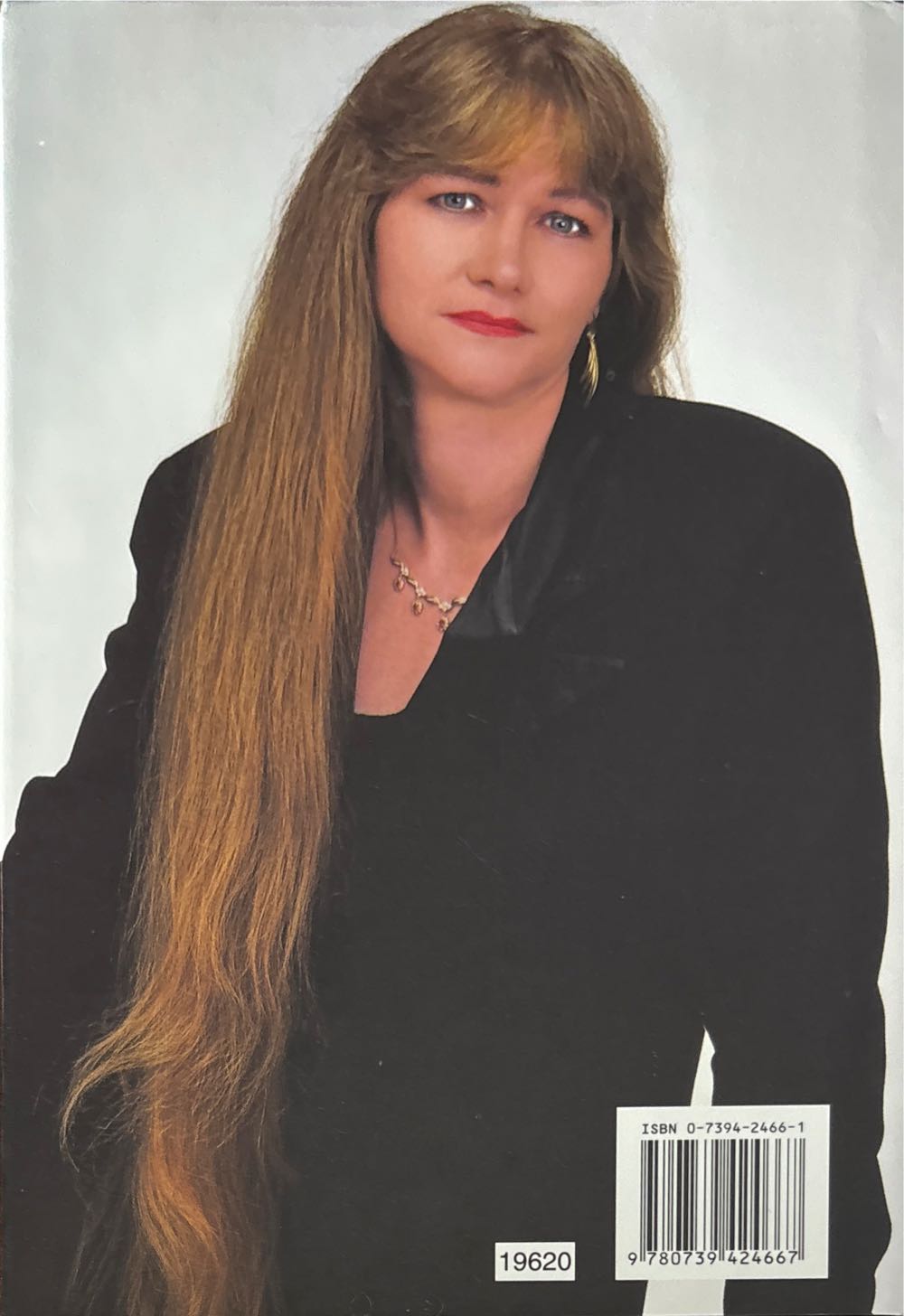 Johanna Lindsey: Sherring Cross #3 The Pursuit (Lg Print) - Johanna Lindsey (William Morrow - Hardcover) book collectible [Barcode 9780739424667] - Main Image 2