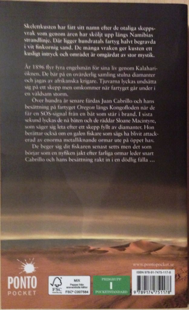 Skeleton Coast - Clive Cussler (Berkeley Books - Paperback) book collectible [Barcode 9780425245712] - Main Image 2