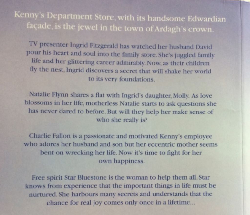 Novel11-Once In A Lifetime - Cathy Kelly (Alfred a Knopf Incorporated - Paperback) book collectible [Barcode 9780007240432] - Main Image 2