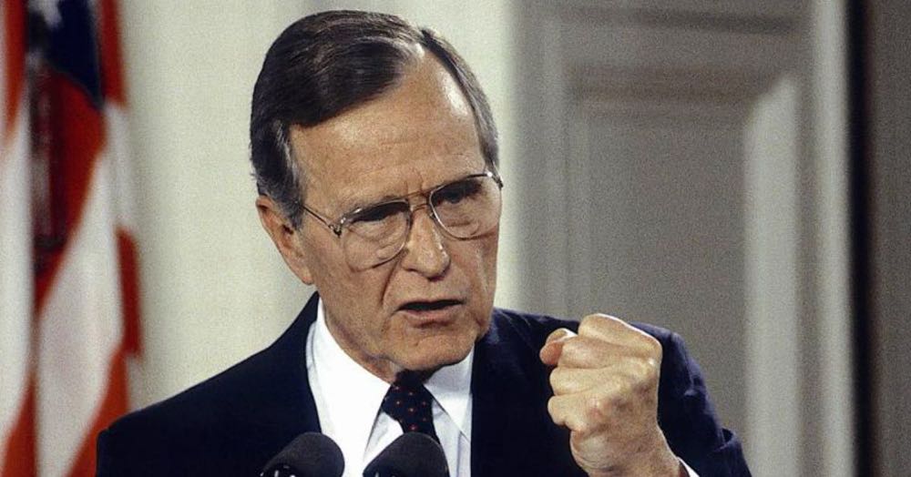 Heartbeat: George Bush, In His Own Words - George H W Bush (Scribner - Hardcover) book collectible [Barcode 9780743224796] - Main Image 3