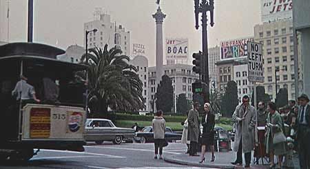 Footsteps in the Fog: Alfred Hitchcock’s San Francisco - Jeff Kraft (Santa Monica Press - Trade Paperback) book collectible [Barcode 9781891661273] - Main Image 3