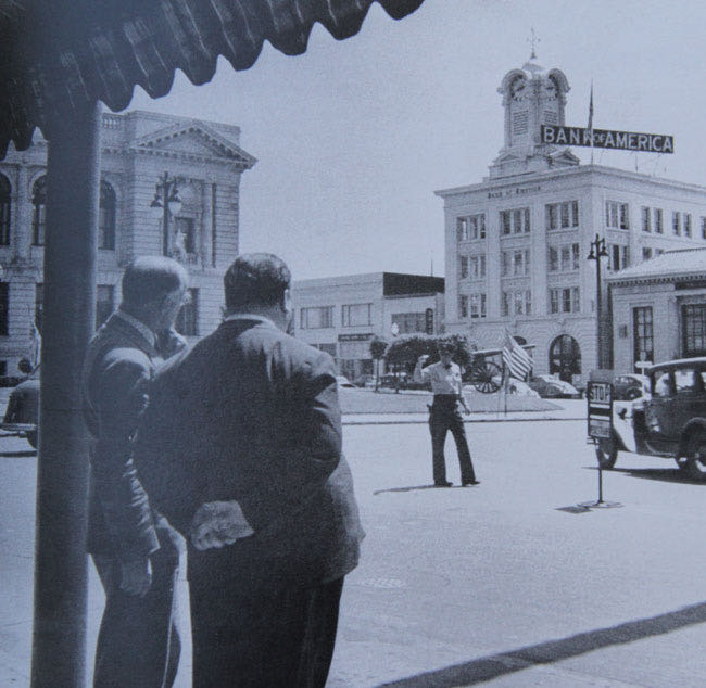 Footsteps in the Fog: Alfred Hitchcock’s San Francisco - Jeff Kraft (Santa Monica Press - Trade Paperback) book collectible [Barcode 9781891661273] - Main Image 4