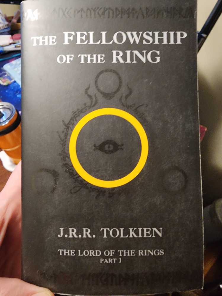 The Lord Of The Rings: The Fellowship Of The Ring - J. R. R. Tolkien (Warner Bros Music - Paperback) book collectible [Barcode 9780757992735] - Main Image 3